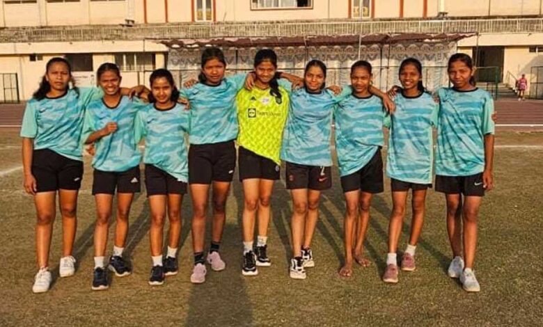 खेलो-इंडिया-एकेडमी-रायपुर-में-सुकमा-की-8-महिला-फुटबॉल-खिलाड़ी-चयनित-प्रतिभाओं-को-मिला-राज्य-स्तरीय-मंच